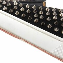 美品 Christian Louboutin クリスチャンルブタン ローラーボート スタッズ スリッポン メンズ ブラック 39 1120387_画像6