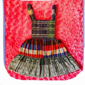 kids jumper skirt 可愛いジャンパースカート　女子2歳　ヨーロッパ製　春　秋　冬　ハイジの様なチロリアン模様