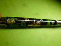 韓国　蓮に蝶の螺鈿柄のボールペン 高級ボールペン_画像10