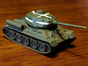 ワールドタンクミュージアム 　1/144　T34/85　中戦車　対空識別　ロシア　海洋堂　タカラ　ソ連