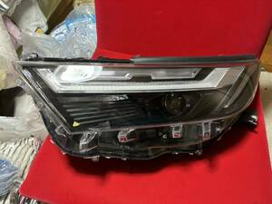 ラブ4 RAV4 PHV 左ヘッドライト　STANLEY42-114 81185-42E20