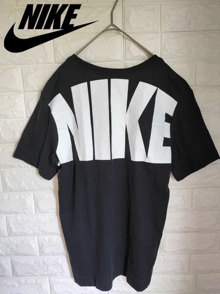 NIKE　バックロゴTシャツ　ブラック　Sサイズ