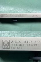 アマダ ◆プレスブレーキ ベンダー金型 A.L.D.12406 2Vダイ (2) ◆88° V8-12 全長835mm ※刻印表示値_画像2