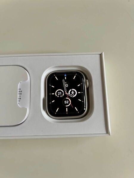 お値引きしました　Apple Watch Series7 GPSモデル　41m スターライト