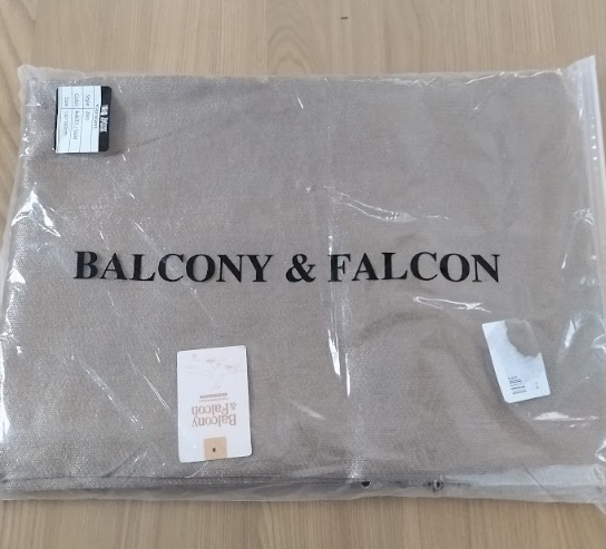 ◎balcony&falcon　テーブルクロス カーキー　140180サイズ