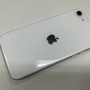 JI623 SIMフリー iPhoneSE 第2世代 ホワイト 64GB ジャンク ロックOFFの画像2