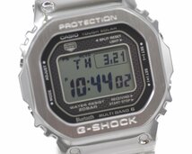 [未使用品] 稼働品【CASIO】カシオ G-SHOCK GMW-B5000D-1JF マルチバンド6 電波ソーラー Bluetooth 動作OK 箱 保証書 未使用品_画像2