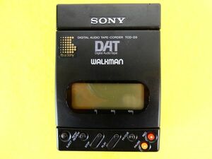 SONY ソニー DATレコーダー TCD-D3 WALKMAN/ウォークマン 音響機器 オーディオ ※ジャンク/通電OK！ @送料520円 (3)