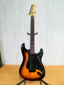 【USED!Squier by Fender エレキギター BULLET START⑨★スクワイヤー/ストラト/バレット/ケース無 ※現状品＠160（2）】