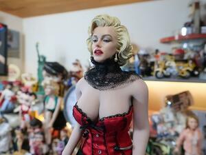 1/6 Marilyn Monroe figure gothic Hollywood woman super 