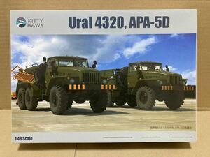 キティホーク 1/48 ロシア軍 Ural 4320, APA-5D プラモデル KITTY HAWK キティーホークモデル 未開封