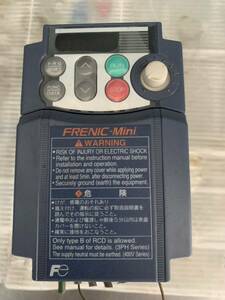 ff425 富士電機インバーター FRN0.75C1S-2J 中古品