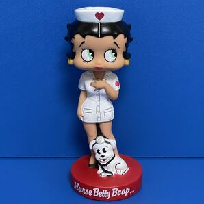 Funko Betty Boop ベティブープ フィギュア BOBBLE HEAD バブルヘッド ボブルヘッド ボビングヘッド アメリカ雑貨 新品 ナース No.Aの画像3