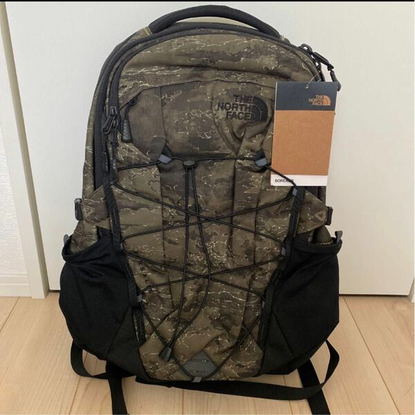 新品　THE NORTH FACE BOREALIS 迷彩　バックパック　28L