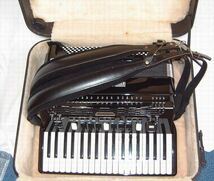 ◆ ROLAND V-Accordion FR-4x BK ◆　中古 _画像7