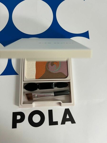 POLA ディエム　クルール　カラーブレンドアイブローマルチパレット