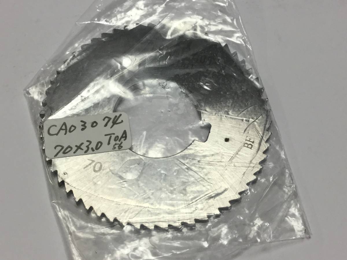 TOA スリワリ フライス 70x3.0x25.4 56NT CA03074