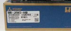 新品 ★三菱電機 MR-J4W2-44B サーボアンプ 【６ヶ月保証】