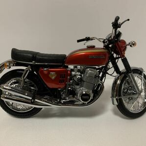 ①MINICHAMPS ミニチャンプス オートバイ 1/6 Honda CB 750 Red Metallic 1968の画像4