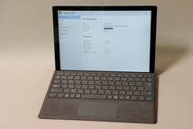 M517. Microsoft / Surface Pro / Core i5-1035G4 / 8GBメモリ / 256GB SSD / 通電確認・ジャンク_画像1