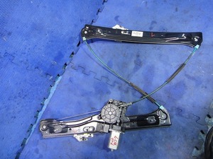 BMW 116i 120i [F20] 1A16 等 純正 左 フロント パワーウィンドウ レギュレーター 品番 7242561 [9157]