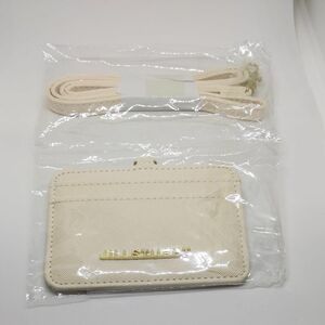 ●ジルスチュアート JILLSTUART ●パスケース/IDホルダー●未使用品 定期入れ　 カードケース