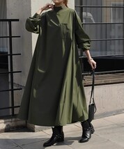 【ラス1】新品* ナチュラル シンプル ♪ とろみ素材 ZIP 付 ハイネック ポケット 付 超 ゆったり ロング ワンピース カーキ_画像5