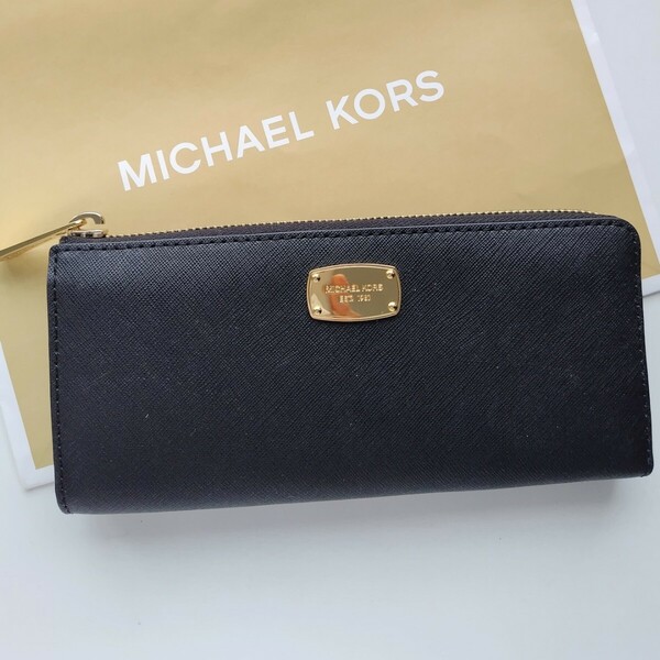 【新品】MICHAEL KORS　マイケルコース　長財布　ネイビー