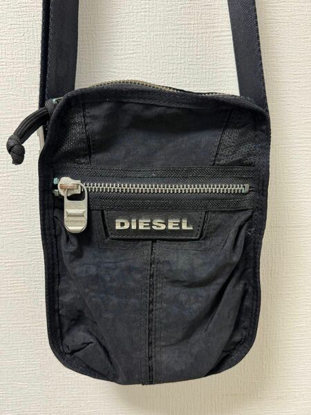 DIESEL ショルダーバッグ　ポシェット　ブラック