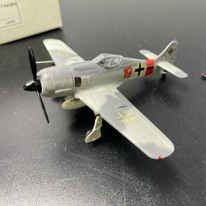 ★KONiSHi 小西製作所★NO.72049 独空軍戦闘機 フォッケウルフ Fw190A 1：72 メタリックモデル フィギュア【中古/現状品】の画像3