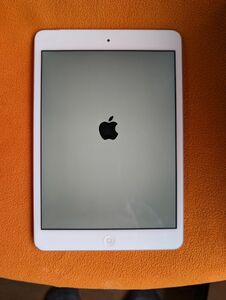 アップル Apple iPad mini2 セルラーモデル SIMフリー 32GB