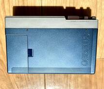 SONY Walkman TPS-L2 初代ウォークマン 本体＆取扱説明書&ケース付き　通電のみ確認済み　ジャンク品_画像4