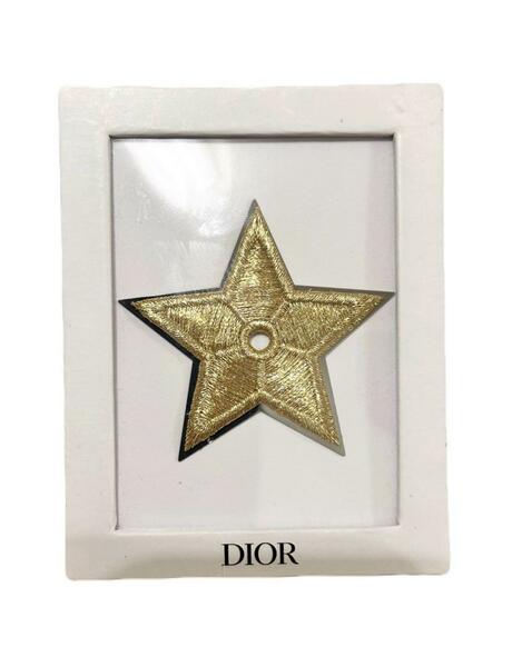 クリスチャンディオール Christian Dior ピンバッチ スター 星 ETOILE エトワール 刺繍ゴールド 金具シルバー 75008Paris - France W1S2UE