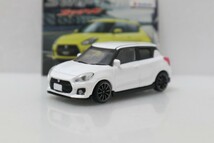 TC 1/64 スズキ スイフトスポーツ 白 トイズキャビン Suzuki Swift Sport TOYS CABIN ZC33S ピュアホワイトパール_画像1