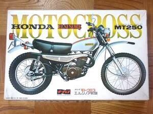 1/8　ナガノ　ホンダ　エルシノア　MT250　