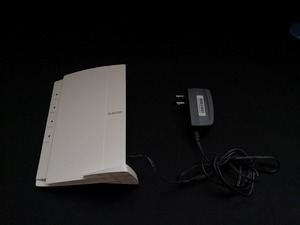 【ジャンク 送料込】ELECOM　11ac 867+300Mbps 無線LANルーター　型番:WRC-1167FEWH2-E　 /動作未確認　◆N3-524