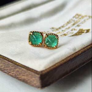  natural emerald shuga- low f cut 18 gold earrings new goods unused goods 