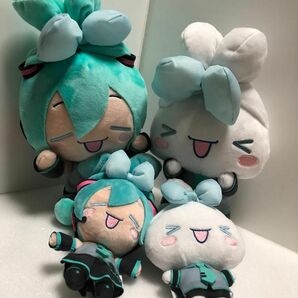 初音ミク×シナモロール　ぬいぐるみ　初音ミク　シナモロール