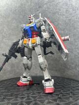 RG1／144rx?78-2ガンダム塗装済完成品。_画像2