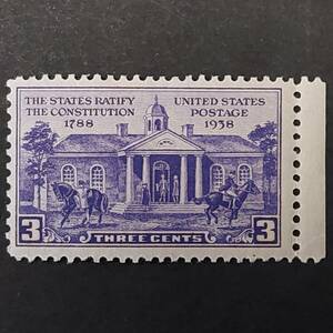 J294 アメリカ切手「憲法批准150周年記念切手」「バージニア州ウィリアムズバーグの旧裁判所と批准ニュースを伝える騎手」1938年　未使用