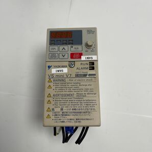 「U11_2T」YASKAWA CIMR-V7AA20P4 動作品