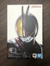 送料無料【新品未開封】S.H.Figuarts 真骨彫製法 仮面ライダーファイズ フィギュア S.H.フィギュアーツ 仮面ライダー555 _画像1