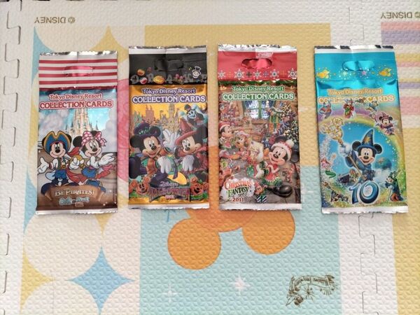 東京ディズニーリゾート　コレクションカード　2011年セット　ランド　シー　DISNEY COLLECTION 　CARD