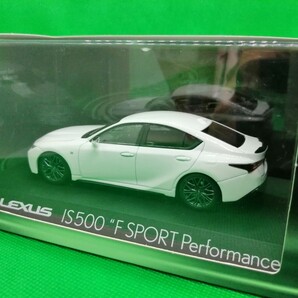 京商 1/43 レクサス IS500 F SPORT Performance ホワイトノーヴァガラスフレーク非売品専用ケース入り の画像2