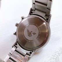 145【中古】EMPORIO ARMANI エンポリオアルマーニ クロノグラフ デイト クォーツ メンズ腕時計 AR2448 動作確認済み 箱付き 現状品_画像9