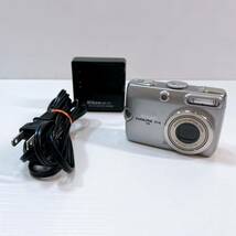 355☆中古☆ Nikon COOLPIX P4 ニコン クールピクス シルバー コンパクト デジタルカメラ デジカメ 充電器付き 動作確認済み 現状品_画像1