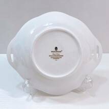 363☆未使用☆ WEDGWOOD WILD STRAWBERRY ウエッジウッド ワイルドストロベリー ウィンザー トレー トレイ プレート 皿 洋食器 自宅保管品_画像3