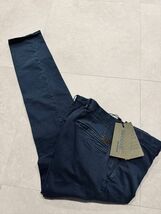 4458】新品4.4万【INCOTEX / インコテックス　32　春夏モデル　TIGHT FIT　定番SLACKS　ストレッチコットンテイラードチノ】ネイビー_画像2