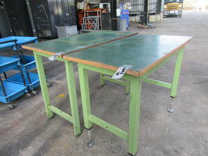  oil .N5597 Sakae working bench width hand 1200.× width 600.× height 900. stock 2 pcs equipped iron made ironworking work table strong used processing pcs garage . factory 