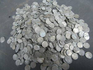  oil .N5610 10 sen 10 sen aluminium . modern times sen old coin Showa era war front money .... digging ... exist . if .. aluminium 